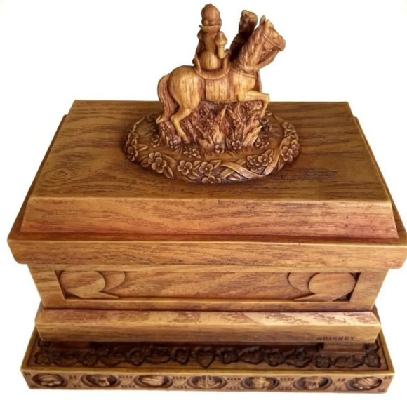 Rare Disney Showcase Collection Snow White Heirloom Box by Robert Olszewski - Picture 2 of 13